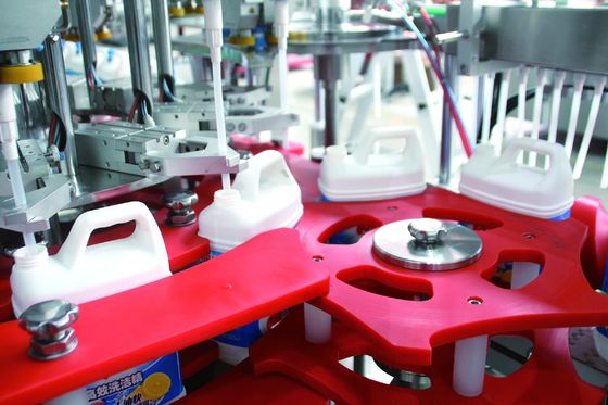 Huituo automatische flessenvullen het afdekken machine voor reinigingsmiddelenessentie, vloeibaar dishwashing detergens