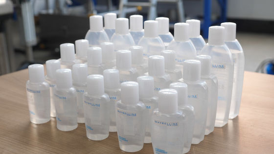 Kosmetische Vullende het Afdekken Productielijn voor het Vullen van Waterroom